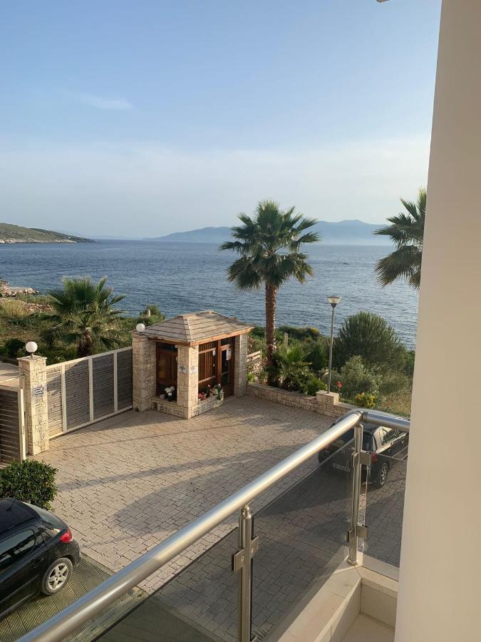 Loli Apartment Luxury White Residence Sarande Ngoại thất bức ảnh