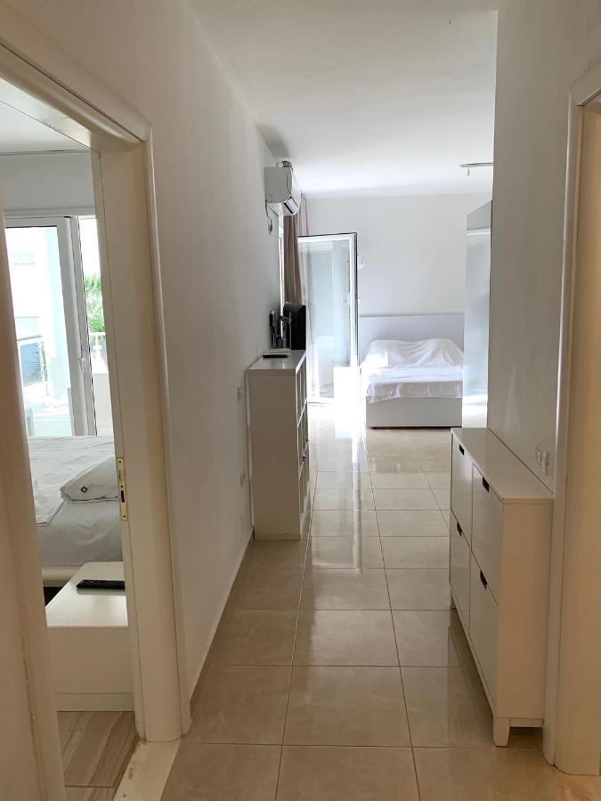 Loli Apartment Luxury White Residence Sarande Ngoại thất bức ảnh